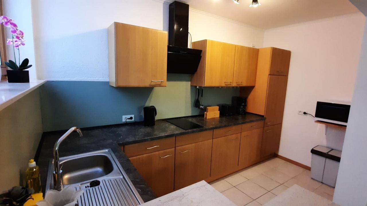Apartment Ferienwohnung Bausenbergblick *